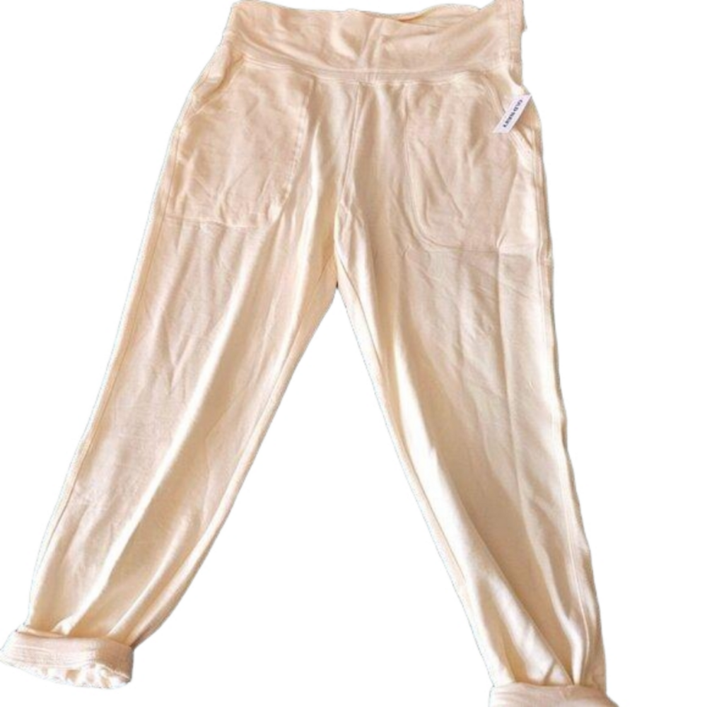 SOLD 🆕With Tags The Live In Jogger